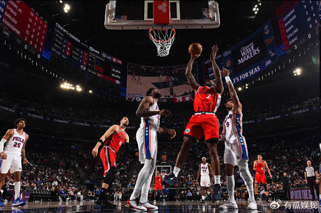 星空体育官网-哈登寻求交易流言影响太大？快船主场惨败76人 球队近22战17胜|詹姆斯·哈登|洛杉矶快船队|费城76人队|nba|比赛_新浪体育_新浪新闻